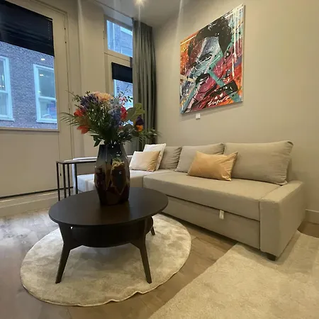 Grachtenappartement Bed and breakfast *