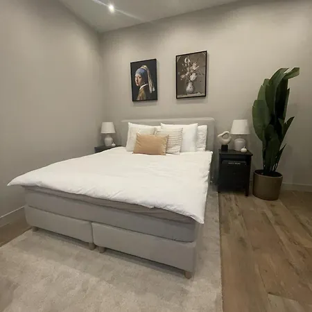 Grachtenappartement Bed and breakfast *
