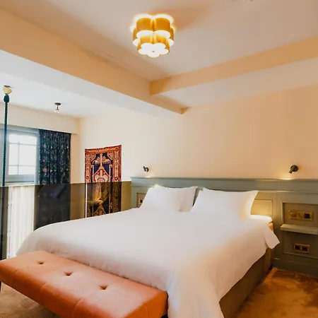 Mercier Hotel
