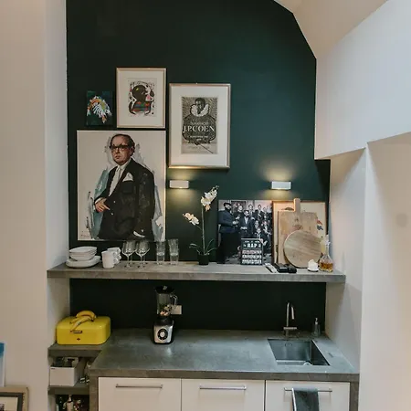 Spui In Center Couette-café 2*