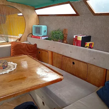 Båthotell Romantic Sailboat Retreat For 2