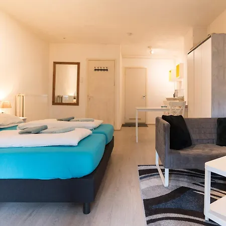 Redlight District Smokers Friendly Private * Amsterdam