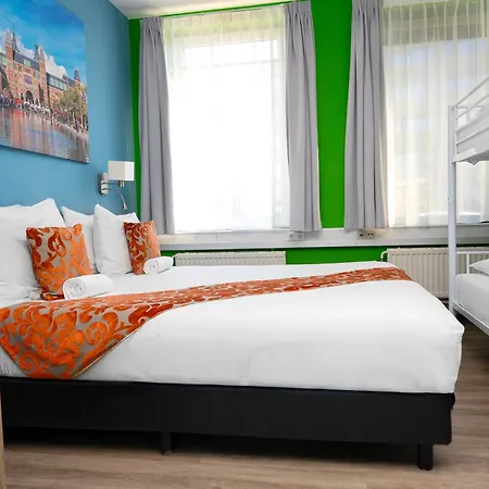 Hotel Teleport Amsterdam