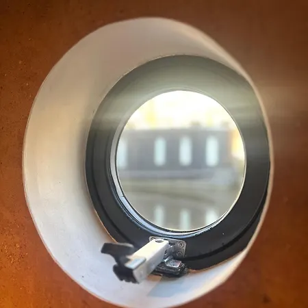 Houseboat The Floating Nest אמסטרדם