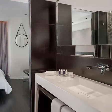 Park Plaza Victoria Amsterdam