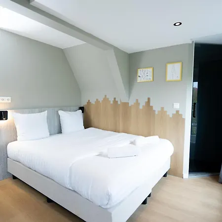 Otel The Crown *