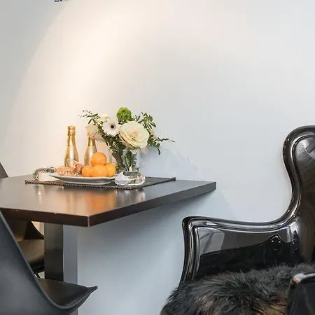 Frühstückspension L'home 2*