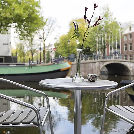 Canal Hotel