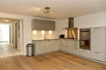 Captain Canalhouse Luxury Apartament *