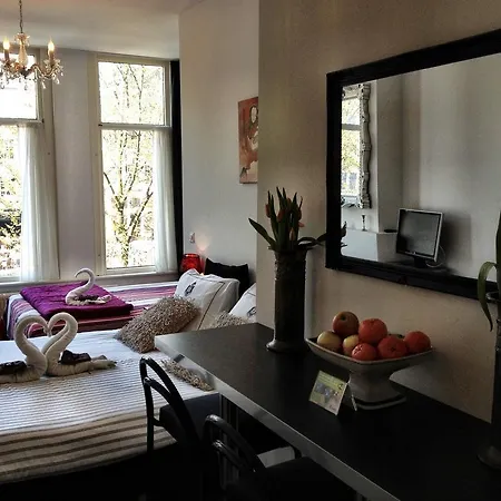 Tulip Of Bed & Breakfast Amsterdam