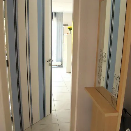 לינה וארוחת בוקר Ibiza אמסטרדם