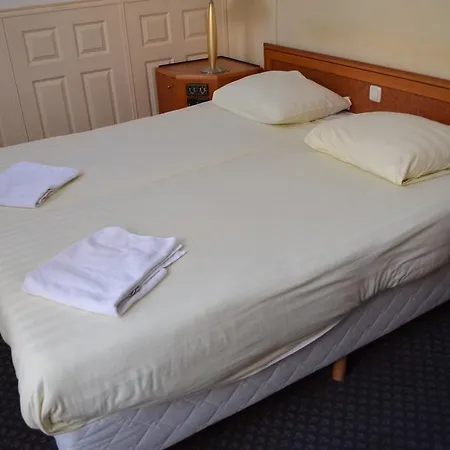 Hotel Budget Y Boulevard 2*