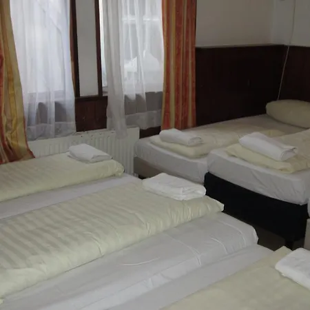 Hotel Budget Y Boulevard 2*