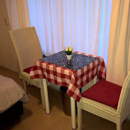 Bed & Breakfast Holy Dove Amsterdam