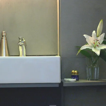 B & B Eye Amsterdam Oda ve Kahvaltı *