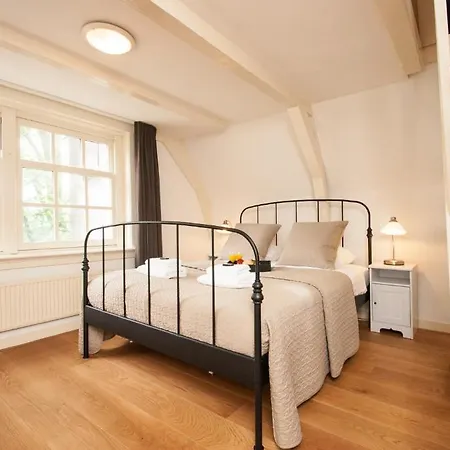 Jordaan Nine Streets Hotel