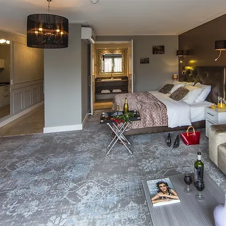 Hotel Luxury