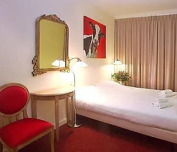 Onefam Amstel Hostel Amszterdam