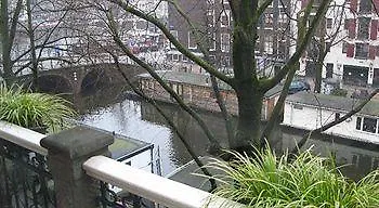 Hotel The Bridge Ámsterdam