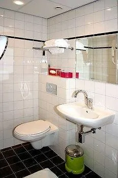 The Bridge Hotel 3*