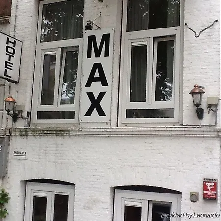 Max Hotel 2*