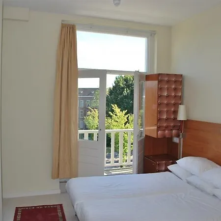Hotel Isis 3*