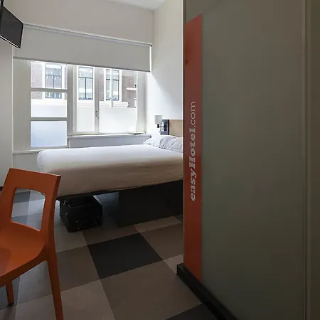 Easyhotel Arena Boulevard Amsterdam