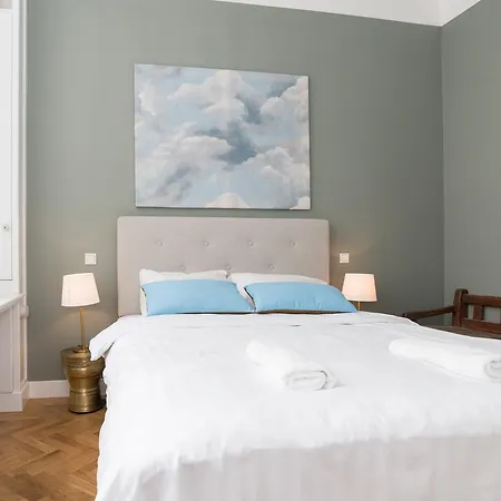 The Monumental Canal House Anna Apartment *