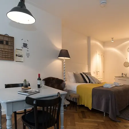 Prinsengracht Cozy Retreat ゲストハウス