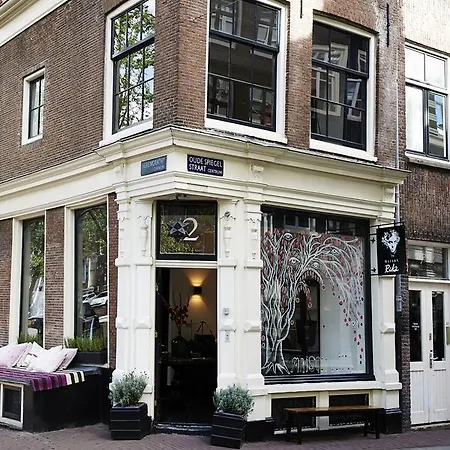 Maison Rika