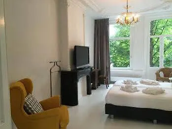 Nine-t-teen Bed And Boutique Амстердам