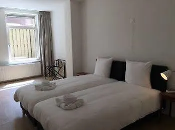 Nine-t-teen Bed And Boutique Отель типа 