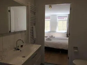 Nine-t-teen Bed And Boutique Отель типа 