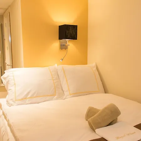Royal Plaza Hotel