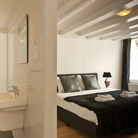 Captain Canalhouse Luxury Apartament *