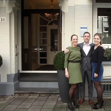 Asterisk, A Family Run Amsterdam
