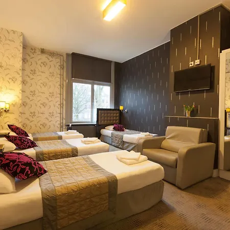 Hotel Hermitage 2*
