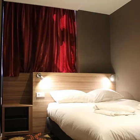 Hotel Aston City