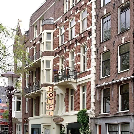 The Bridge Hotel Ámsterdam