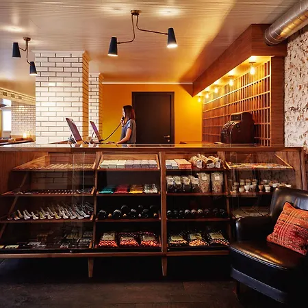 The Hoxton, Hotel