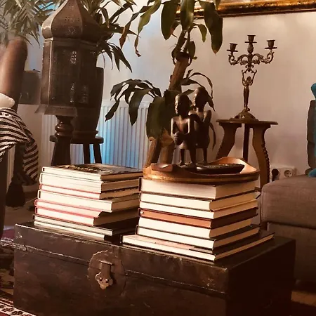 Oda ve Kahvaltı At Noel's 3*