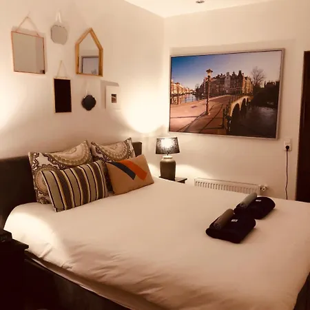 At Noel's 3* Amsterdam