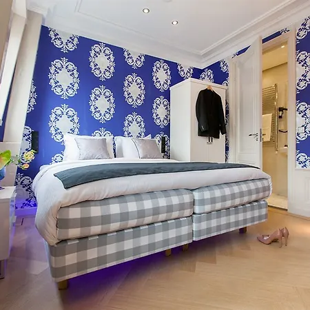 Hotel Canal 3*