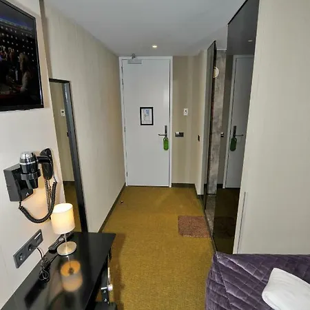 فندق Cityview 3*