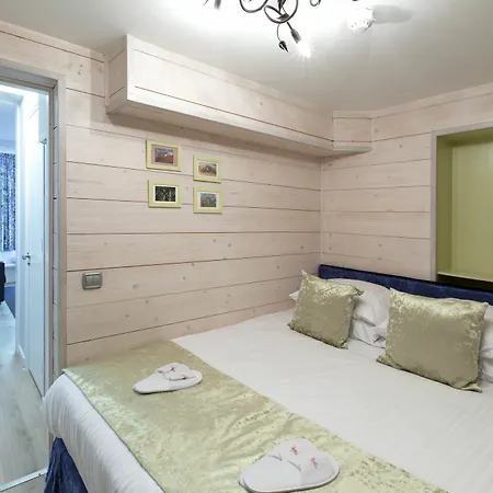 Dutch Masters Short Appartement