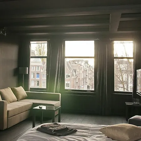 Luxury Keizersgracht Group House