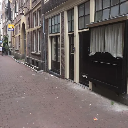 Gasthuis Barndesteeg Amsterdam