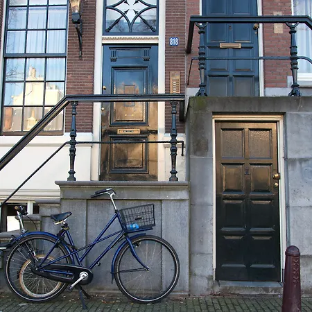 Apartment Canal Amsterdam