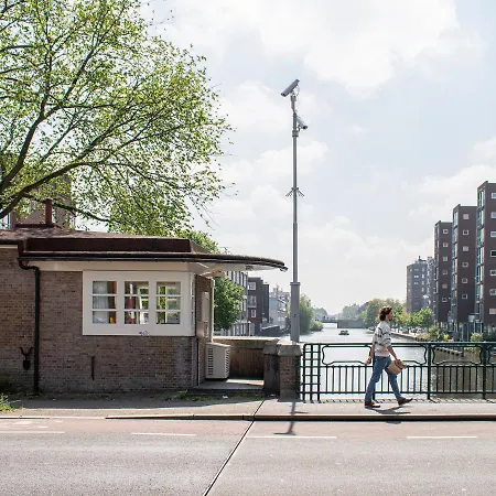 Sweets - Hallbrug Lejlighed