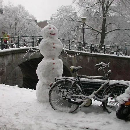 Canal View - Jordaan Apartment Amsterdam